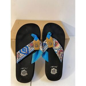 Yellow box flip flops 7.5 blue strap